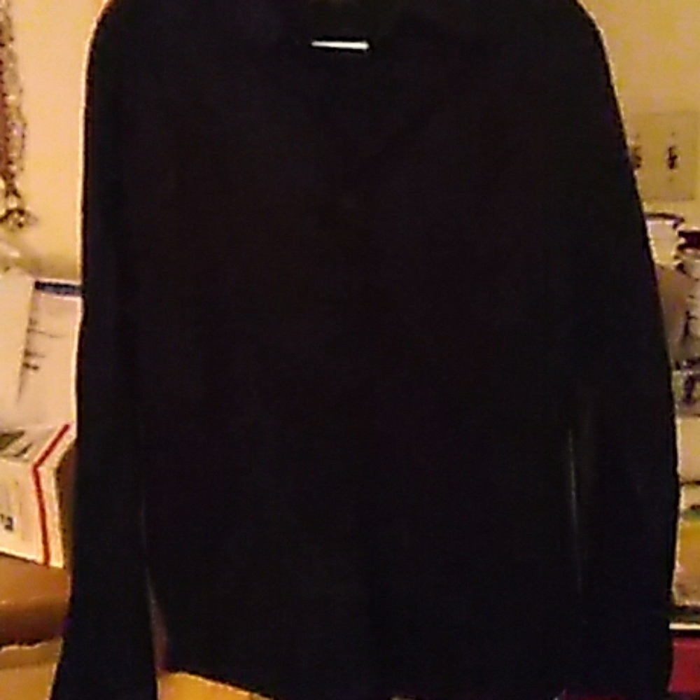 NWOT black tailored button down dress shirt